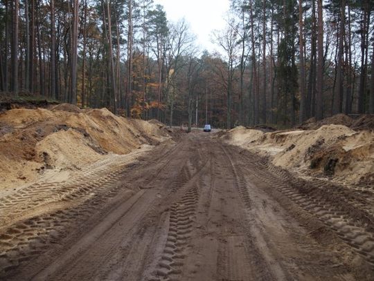 Powstaje leśna droga przeciwpożarowa