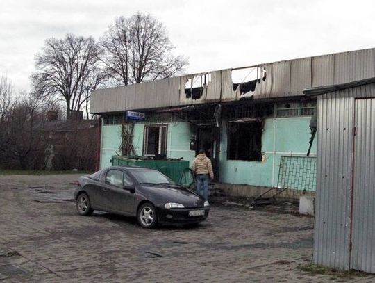 Pożar obok Biedronki