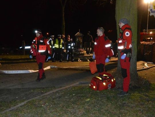 Pożar parafii w Piekle - ćwiczenia sztumskich policjantów i strażaków