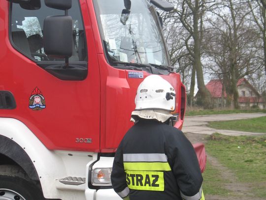 Pożar w mieszkaniu przy ul. Prostej. Mieszkańcy zostali ewakuowani