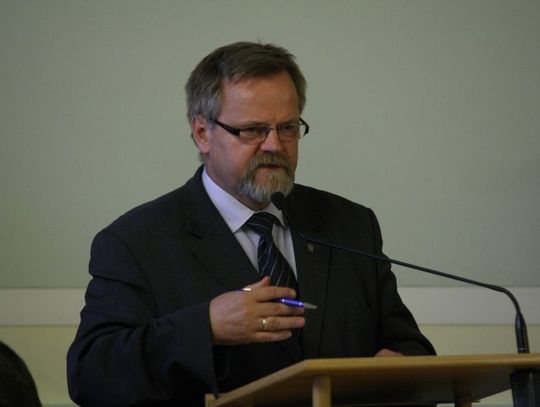 Pozyskano 156 zestawów komputerowych