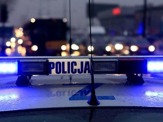 Pracownica sklepu przywłaszczyła kartę płatniczą jednej z klientek. Grozi jej do 10 lat więzienia