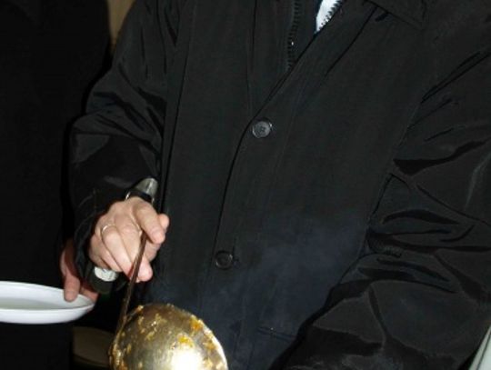 Premier Tusk pochyla się nad bezrobotnymi