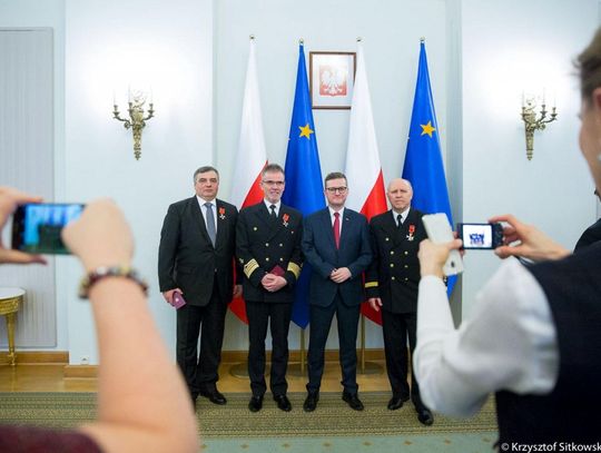 Profesorowie Akademii Morskiej odznaczeni przez prezydenta