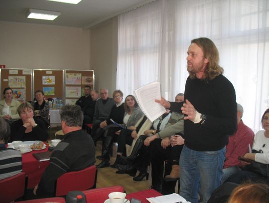 Protest mieszkańców na sesji - wiatraków nie będzie!