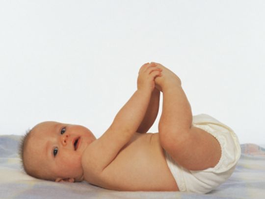 Przebrał dziecko na krześle, bo nie było przewijaka 