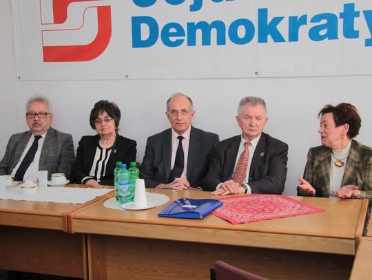 Przedwyborczy spacer