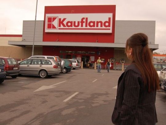 Przepraszam, czy tu kradną… godność. Skarga na kontrolę klientki Kauflandu podejrzanej o kradzież