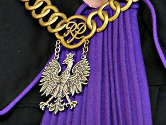 Przesłuchują podejrzanego. Sprawca odpowie za gwałt