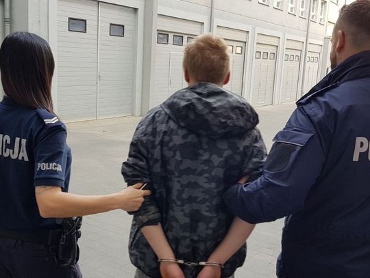 Przyszedł na osiemnastkę. Okradł mamę solenizanta.