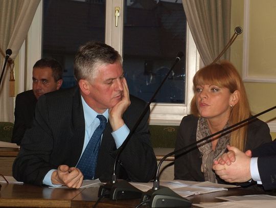 Radni krytykują budżet. "Nie wiem czy prezydent panuje nad finansami miasta"