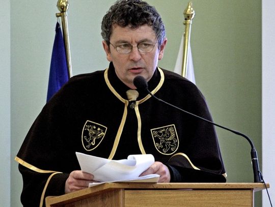 Radni przypilnują operatorów telefonii komórkowej