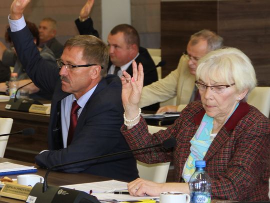 Radni wpadli w panikę. Chaotyczne komentarze podczas sesji