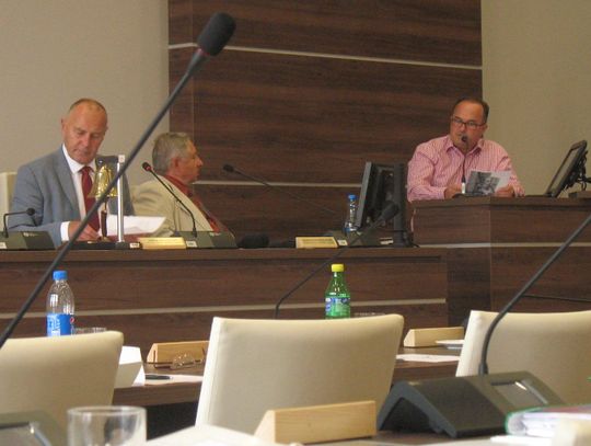 Radny pozywa prezesa ZUOS! Koalicja wyszła z sali