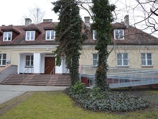 Ratusz chce sprzedać dawną siedzibę USC