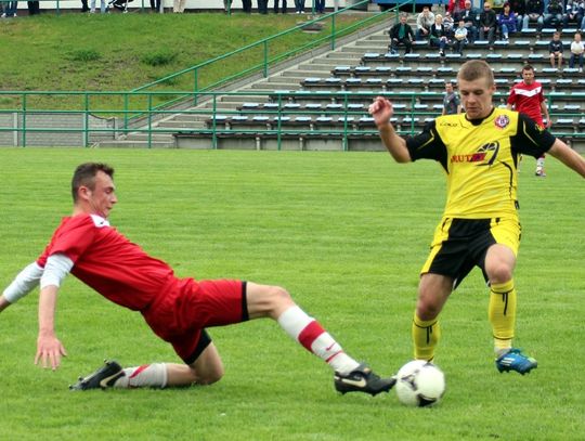 Remis w Tczewie - ambitnie i na czerwono