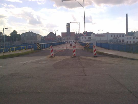 Remont całego pasa - oznaczenia niepotrzebne?