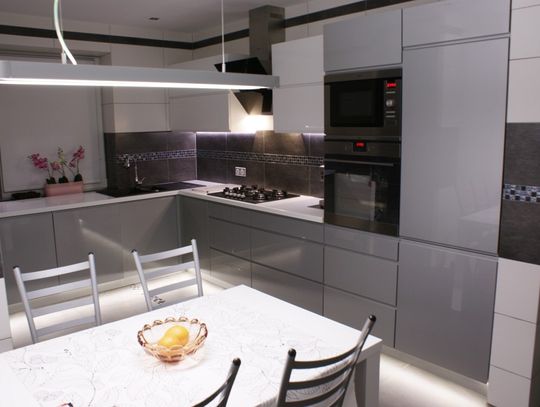 Remont kuchni? Sprawdź, jakie meble będą pasować do nowego wnętrza [art.spons.]