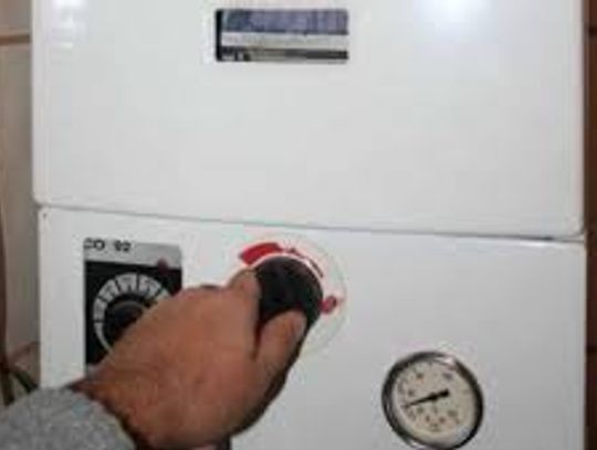 Rodzina podtruła się czadem. Sześć osób trafiło do szpitala 