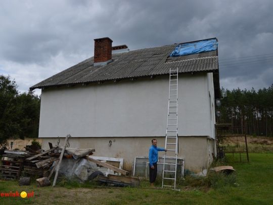 Rodzinie z Kolincza zerwało dach na budynku mieszkalnym. Potrzebna jest pomoc!
