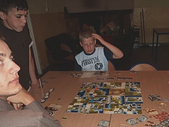 Rodzinne „granie stolikowe”