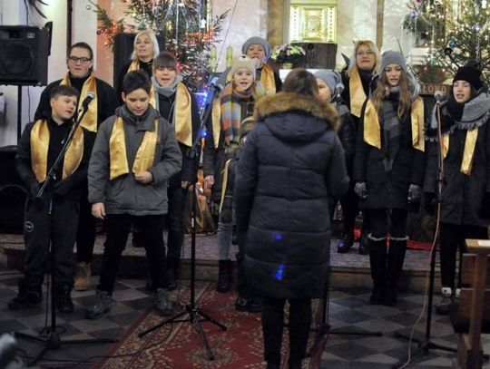 Rodzinne kolędowanie w Hucie Kalnej