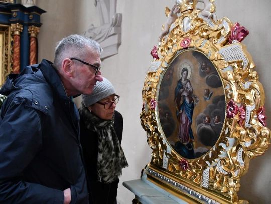 Rokokowe feretrony z Pinczyna odzyskały dawny blask. Zakończono kompleksową renowację zabytków