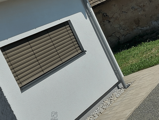 Rolety zewnętrzne a bezpieczeństwo: jak zwiększyć ochronę domu?