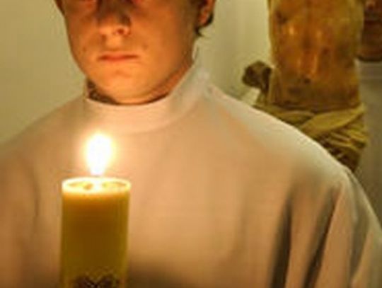 Rozbieranie żłobków na Matki Boskiej Gromnicznej