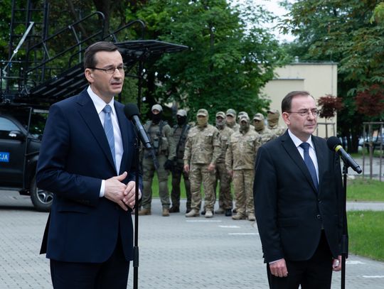 Rząd przyjął dodatek dla funkcjonariuszy najdłużej pozostających w służbie