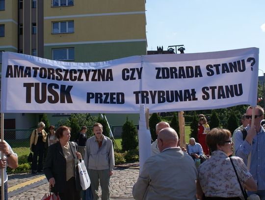 Rząd Tuska wycofuje się z antykościelnej krucjaty