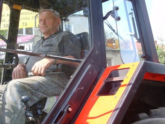 Rzepakowe żniwa na Kociewiu, czyli kolejki do Elewatora w Jabłowie