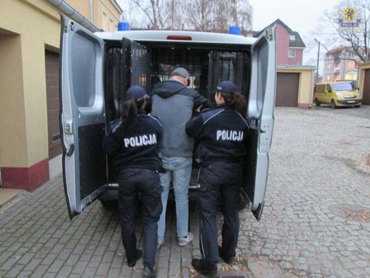 Sfingował kolizję drogową