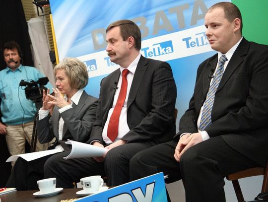 Siódemka na jeden prezydencki fotel.  W gradzie pytań - starcie na żywo!