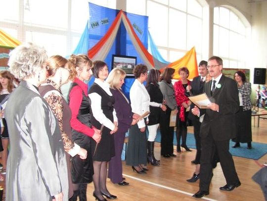 „Siódemka” na os. Staszica ma 60 lat. A miało tej szkoły już nie być...