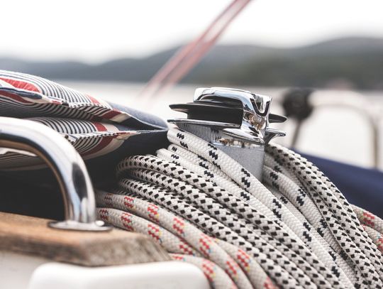 Sklep żeglarski - gdzie zrobić zakupy przed sezonem? 