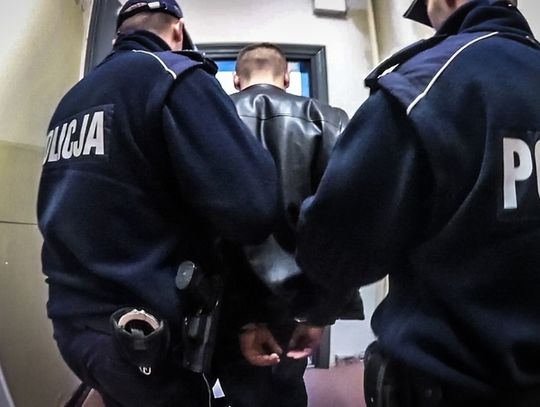 Skrępowali taśmą ręce, wywieźli do parku, bili i grozili śmiercią