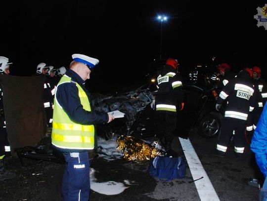 Śmiertelny wypadek na krajowej DK7, 13 osób rannych