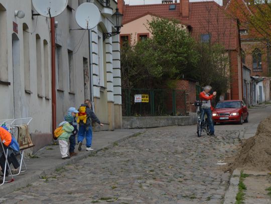 Śmietniki z widokiem... na zamek