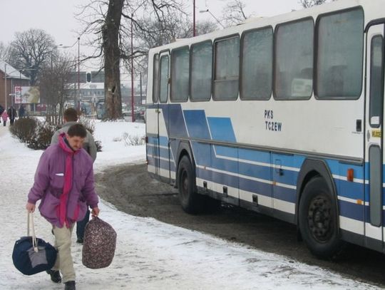 Śnieg i gołoledź - zagrożenie dla kierowców