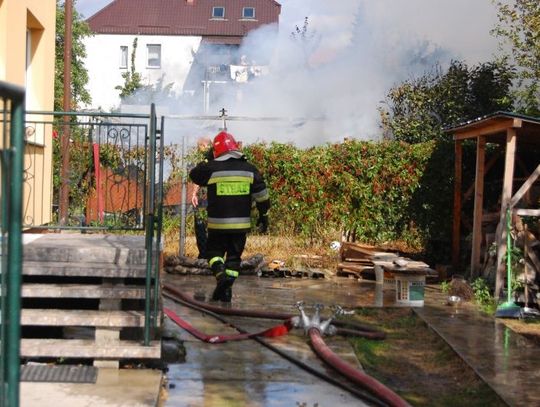 Spłonął budynek gospodarczy przy ul. Wyspiańskiego 3