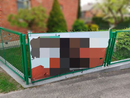 Sprawca zniszczenia baneru wyborczego ukarany