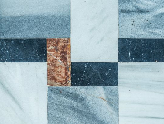 Sprzęt i technika cięcia gresu