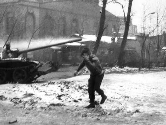 Stan wojenny w telewizji