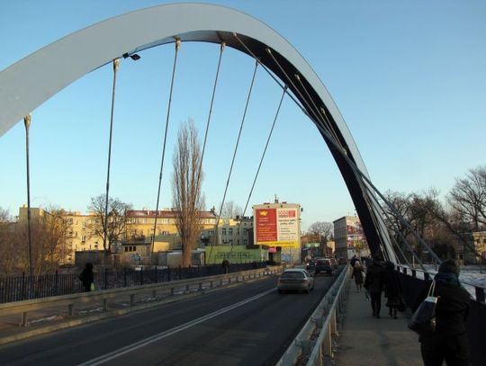 Starostwo wzywa firmę Polwar. Milionowa kara za opóźniony wiadukt