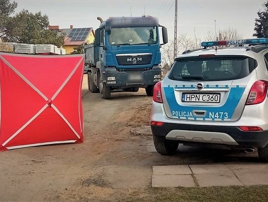 Starszy mężczyzna został potrącony przez śmieciarkę. Zmarł od odniesionych obrażeń