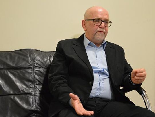 Stolik Kociewski: Nie o to chodzi, by być popularnym i stale na szkle