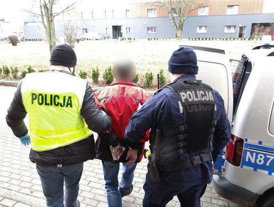 Stosował przemoc w rodzinie. Musi opuścić dom i ma zakaz zbliżania się do żony i synów