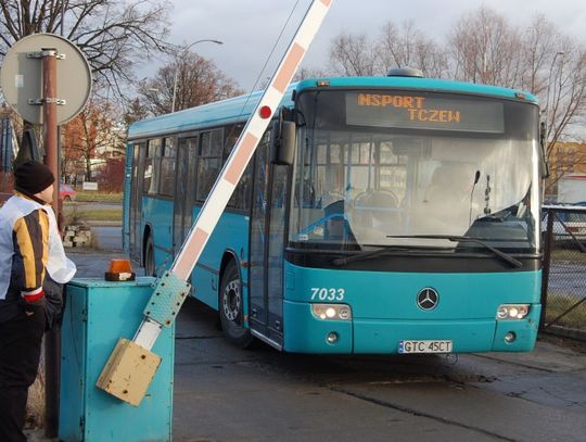 Strajk ostrzegawczy kierowców autobusów - końca konfliktu nie widać