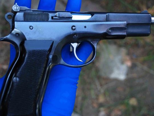 Strzał na posesji. Niemcy z bronią palną w Polsce. Porachunki narkotykowe